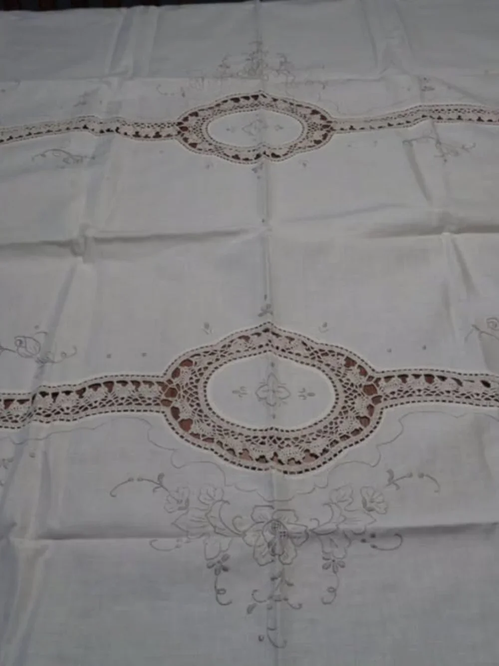 Table Cloth and Napkins